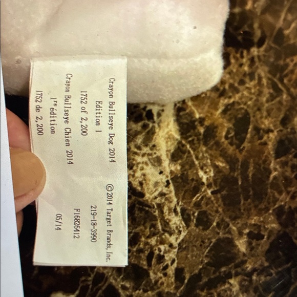 Target Bullseye Dog Plush Toy Red Crayon costume limited edition #1752 of 2200 - Picture 6 of 8